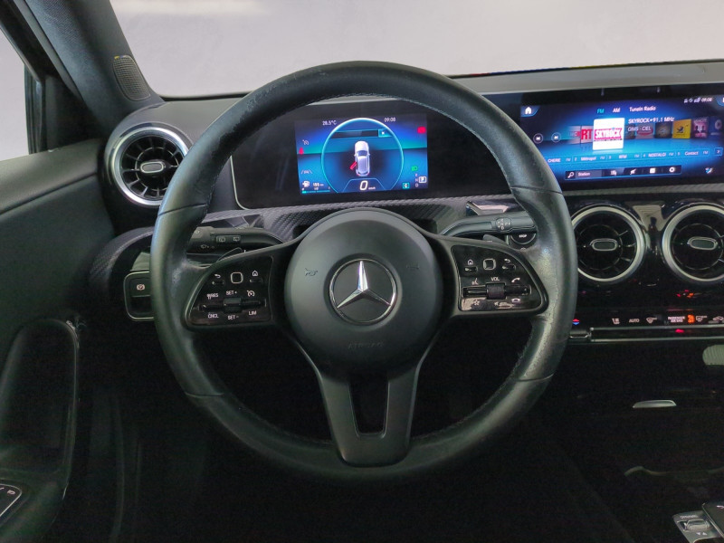 Photo 6 de l'offre de MERCEDES-BENZ CLASSE A 180 D 116CH BUSINESS LINE 7G-DCT à 17990€ chez Automobiles 25