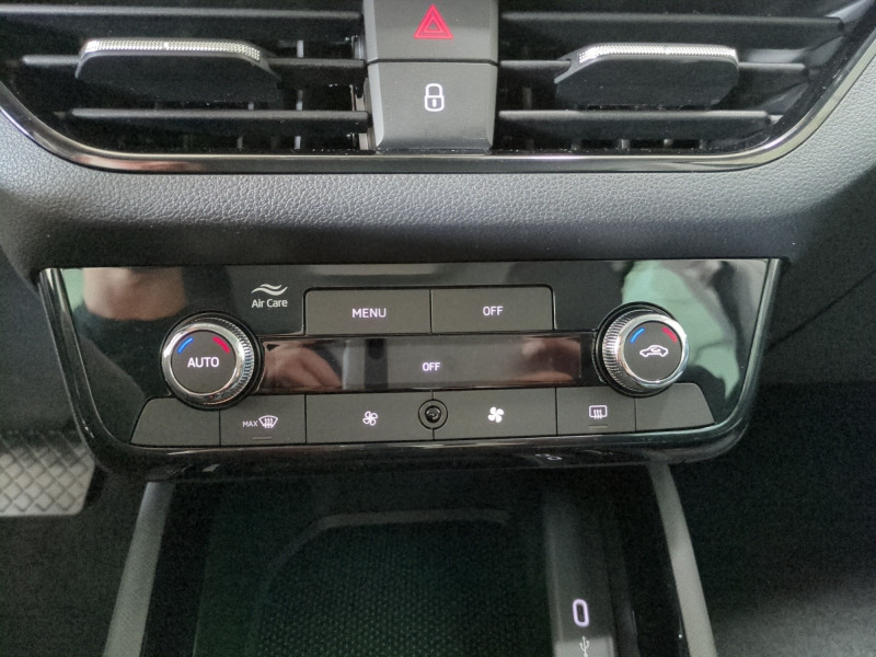 Photo 14 de l'offre de SKODA KAMIQ 1.0 TSI EVO 2 116CH SELECTION DSG7 - 21 % à 24999€ chez Automobiles 25