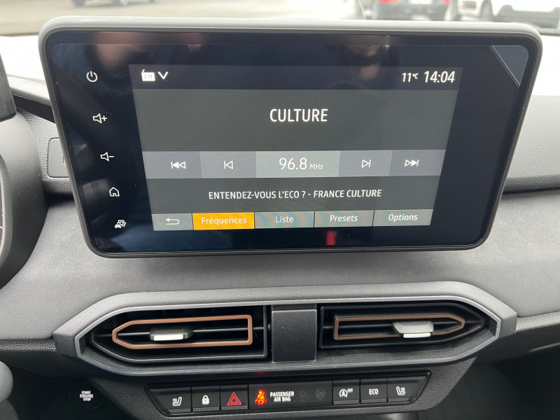 Photo 12 de l'offre de DACIA JOGGER 1.0 ECO-G 100CH EXTREME+ 7 PLACES -24 - 8 % à 22499€ chez Automobiles 25