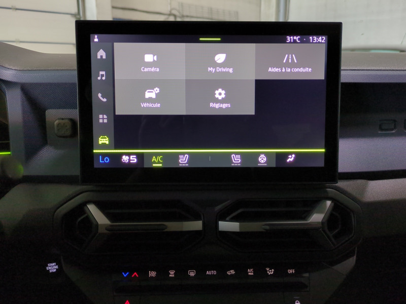 Photo 13 Dacia DUSTER 1.2 TCE MILD HYBRID 130CH JOURNEY -12% Hybride VERT CEDRE en vente chez Automobiles 25 Photo 13 de l'offre de DACIA DUSTER 1.2 TCE MILD HYBRID 130CH JOURNEY -12% à 23999€ chez Automobiles 25