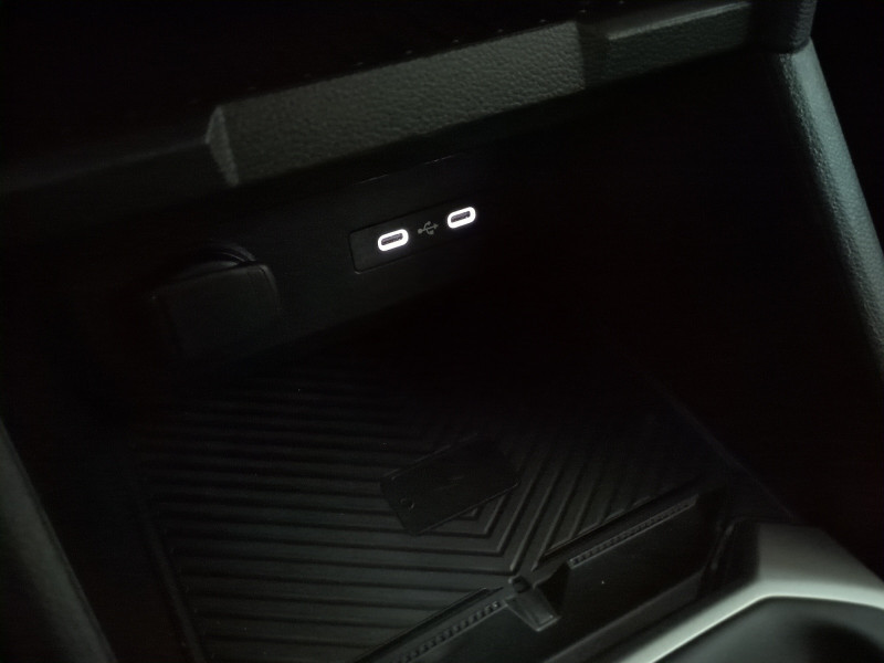 Photo 16 Dacia DUSTER 1.2 TCE MILD HYBRID 130CH JOURNEY -12% Hybride VERT CEDRE en vente chez Automobiles 25 Photo 16 de l'offre de DACIA DUSTER 1.2 TCE MILD HYBRID 130CH JOURNEY -12% à 23999€ chez Automobiles 25