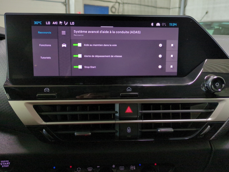 Photo 15 de l'offre de CITROEN C4 1.2 HYBRIDE 136CH S&S MAX AUTOMATIQUE - 26 % à 24799€ chez Automobiles 25
