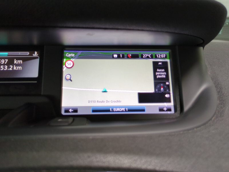 Photo 14 de l'offre de RENAULT SCENIC III 1.6 DCI 130CH ENERGY BOSE EURO6 2015 à 10900€ chez Automobiles 25