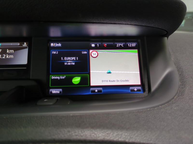 Photo 12 de l'offre de RENAULT SCENIC III 1.6 DCI 130CH ENERGY BOSE EURO6 2015 à 10900€ chez Automobiles 25
