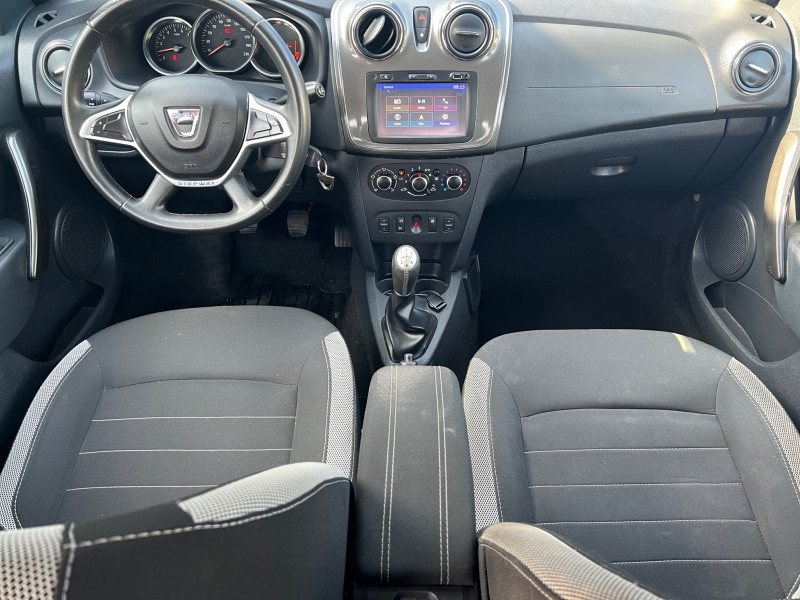 Photo 3 de l'offre de DACIA SANDERO 0.9 TCE 90CH STEPWAY à 9900€ chez Automobiles 25