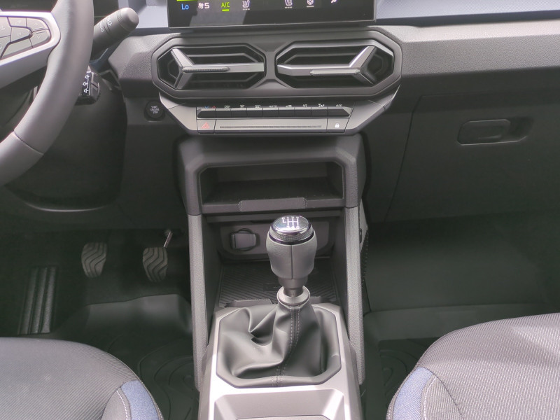 Photo 9 de l'offre de DACIA DUSTER 1.2 TCE MILD HYBRID 130CH JOURNEY à 25999€ chez Automobiles 25