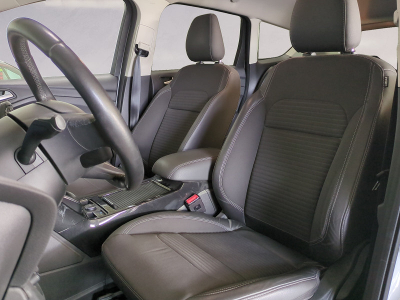 Photo 4 de l'offre de FORD KUGA 2.0 TDCI 150CH STOP&START TITANIUM 4X2 à 14990€ chez Automobiles 25