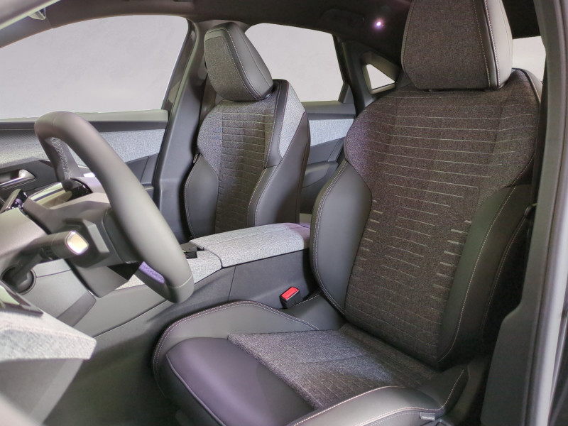 Photo 4 de l'offre de PEUGEOT 3008 1.2 HYBRID 145CH ALLURE E-DCS6 - 25 % à 32999€ chez Automobiles 25