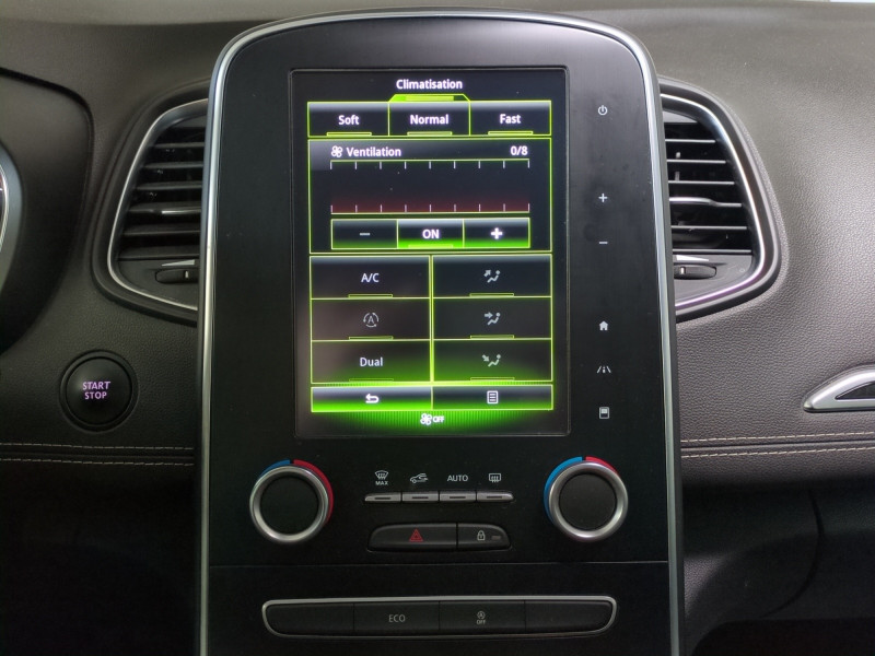 Photo 15 de l'offre de RENAULT GRAND SCENIC IV 1.5 DCI 110CH ENERGY INTENS EDC à 16490€ chez Automobiles 25