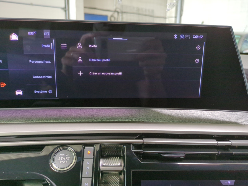 Photo 10 de l'offre de PEUGEOT 3008 1.2 HYBRID 145CH ALLURE E-DCS6 - 25 % à 32999€ chez Automobiles 25