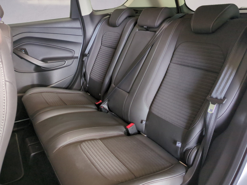 Photo 5 de l'offre de FORD KUGA 2.0 TDCI 150CH STOP&START TITANIUM 4X2 à 14990€ chez Automobiles 25
