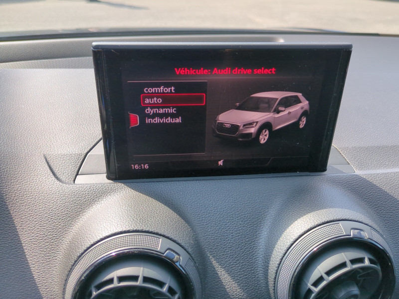 Photo 12 de l'offre de AUDI Q2 1.6 TDI 116CH DESIGN à 16490€ chez Automobiles 25