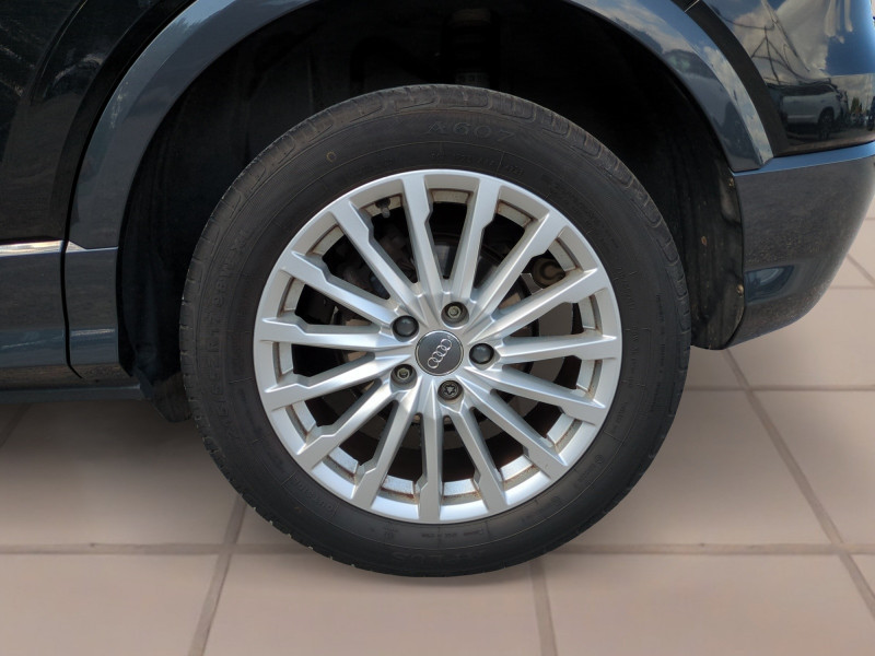 Photo 19 de l'offre de AUDI Q2 1.6 TDI 116CH DESIGN à 16490€ chez Automobiles 25