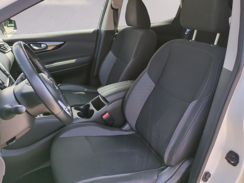 Photo 4 de l'offre de NISSAN QASHQAI 1.5 DCI 115CH ACENTA EURO6D-T à 14990€ chez Automobiles 25