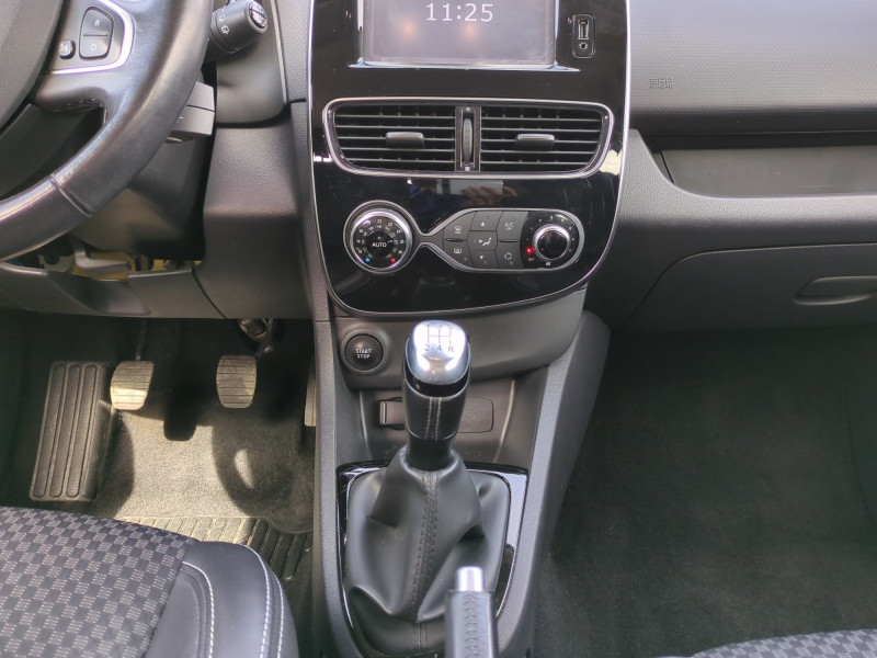 Photo 8 de l'offre de RENAULT CLIO IV 0.9 TCE 90CH ENERGY INTENS 5P EURO6C à 9900€ chez Automobiles 25