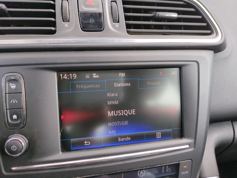 Photo 10 de l'offre de RENAULT KADJAR 1.6 DCI 130CH ENERGY INTENS à 13990€ chez Automobiles 25