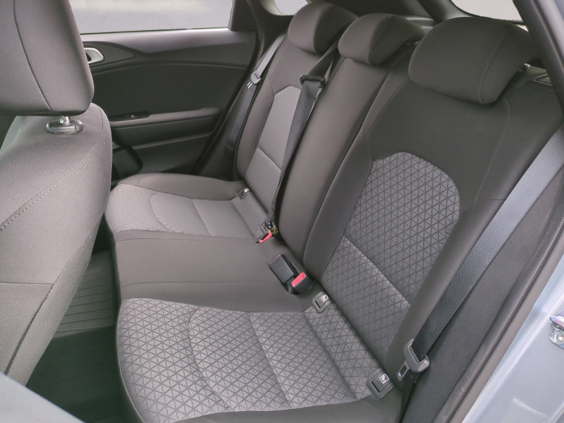 Photo 4 de l'offre de KIA CEED 1.5 T-GDI 140CH ACTIVE DCT7 à 21990€ chez Automobiles 25