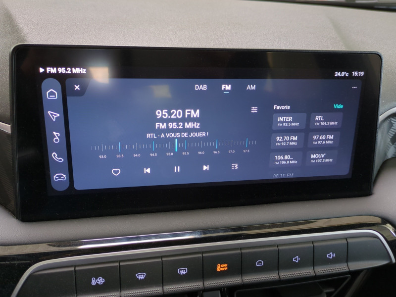 Photo 13 de l'offre de MG MOTOR MG3 HYBRID+ 195CH LUXURY à 19498€ chez Automobiles 25