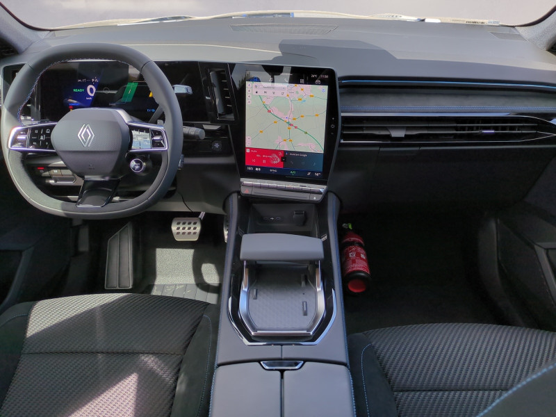 Photo 3 de l'offre de RENAULT AUSTRAL 1.2 E-TECH FULL HYBRID 200CH TECHNO ESPRIT ALPINE - 24 - 22 % à 36699€ chez Automobiles 25