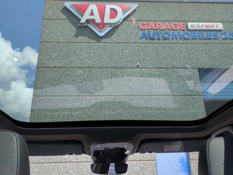 Photo 18 de l'offre de RENAULT AUSTRAL 1.2 E-TECH FULL HYBRID 200CH TECHNO ESPRIT ALPINE - 24 - 22 % à 36699€ chez Automobiles 25