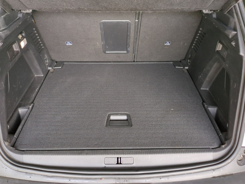 Photo 19 de l'offre de PEUGEOT 3008 1.6 PURETECH 180CH S&S GT LINE EAT8 à 15990€ chez Automobiles 25