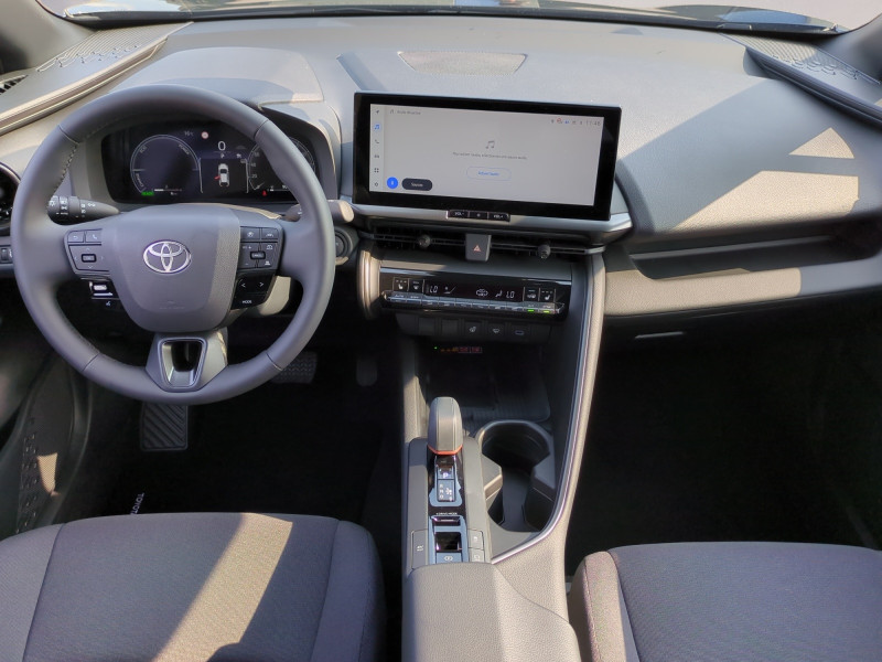 Photo 4 de l'offre de TOYOTA C-HR 1.8 140CH DESIGN MY25 - 22 % à 29499€ chez Automobiles 25