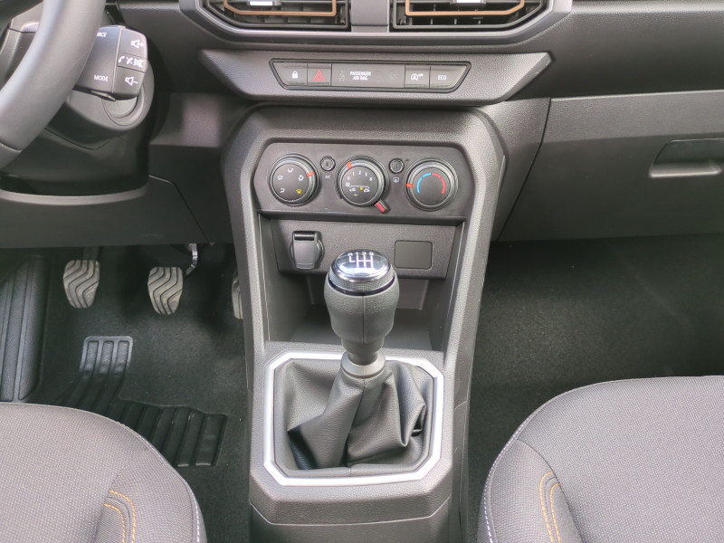 Photo 5 de l'offre de DACIA SANDERO 1.0 ECO-G 100CH STEPWAY EXPRESSION à 17299€ chez Automobiles 25