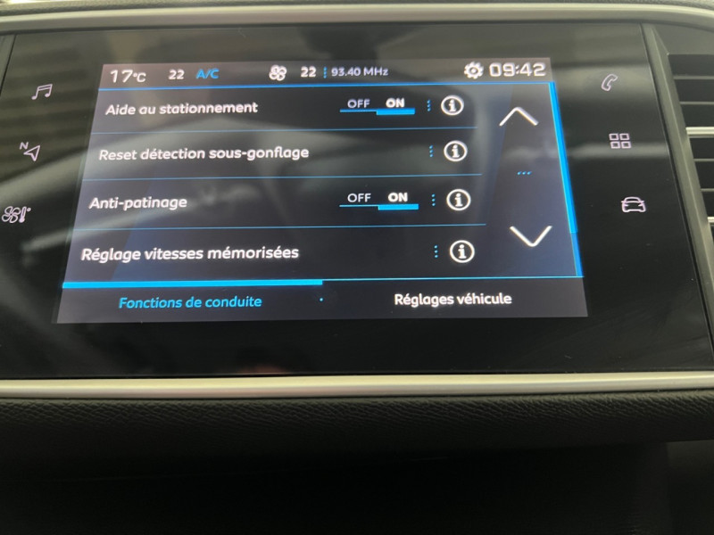 Photo 13 de l'offre de PEUGEOT 308 1.2 PURETECH 110CH S&S ACTIVE à 11890€ chez Automobiles 25