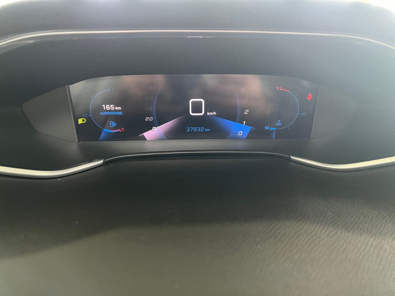 Photo 7 de l'offre de PEUGEOT 308 1.2 PURETECH 110CH S&S ACTIVE à 11890€ chez Automobiles 25