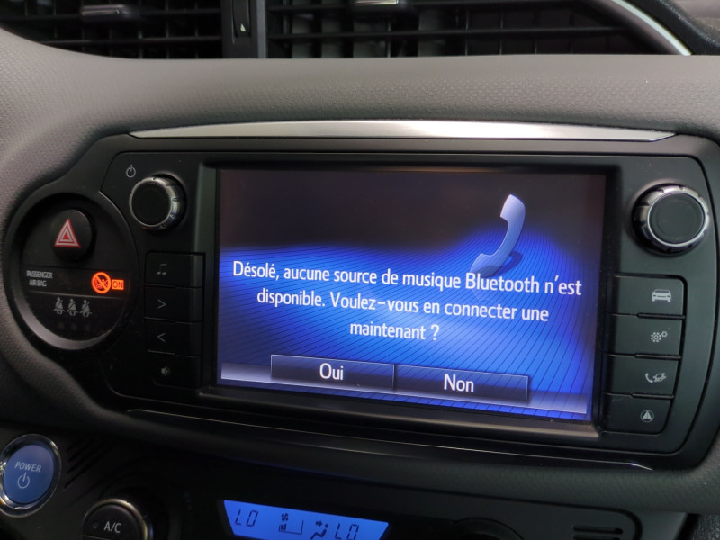 Photo 8 de l'offre de TOYOTA YARIS HSD 100H BUSINESS 5P à 12490€ chez Automobiles 25