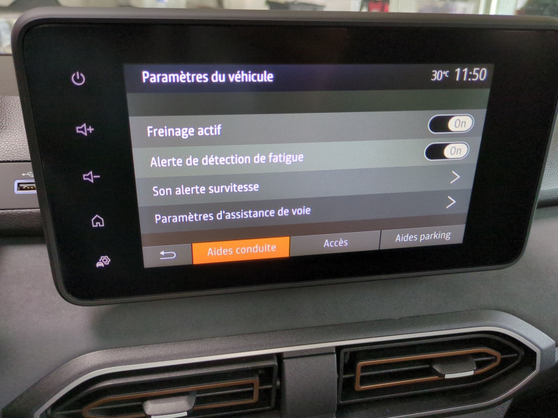Photo 11 de l'offre de DACIA SANDERO 1.0 ECO-G 100CH STEPWAY EXTREME + -24 - 8 % à 17699€ chez Automobiles 25