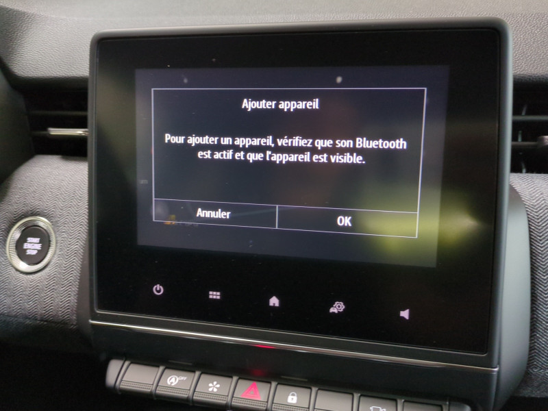 Photo 11 de l'offre de RENAULT CLIO V 1.0 ECO-G 100CH TECHNO - 25 - 19 % à 18699€ chez Automobiles 25
