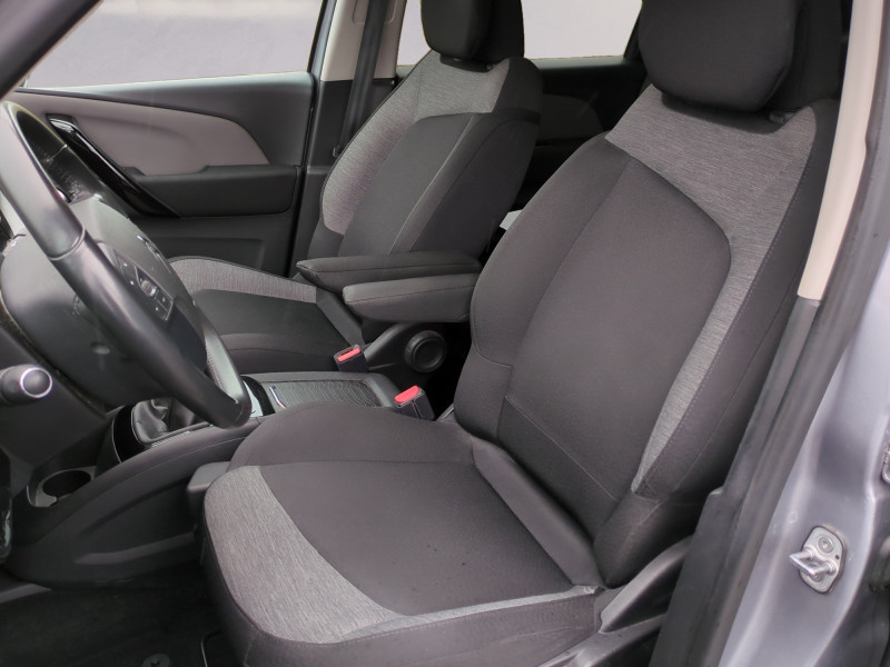 Photo 4 de l'offre de CITROEN C4 SPACETOURER BLUEHDI 130CH S&S FEEL E6.D-TEMP à 10990€ chez Automobiles 25