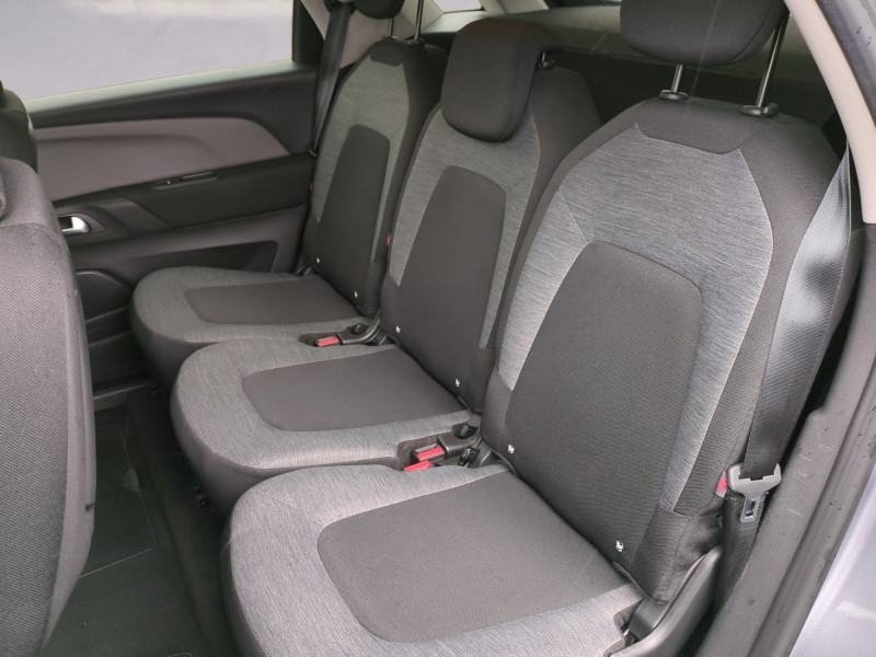 Photo 5 de l'offre de CITROEN C4 SPACETOURER BLUEHDI 130CH S&S FEEL E6.D-TEMP à 10990€ chez Automobiles 25