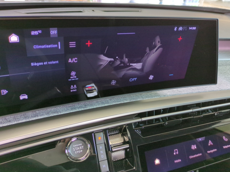 Photo 10 de l'offre de PEUGEOT 3008 1.2 HYBRID 145CH GT E-DCS6 - 22 % à 35499€ chez Automobiles 25