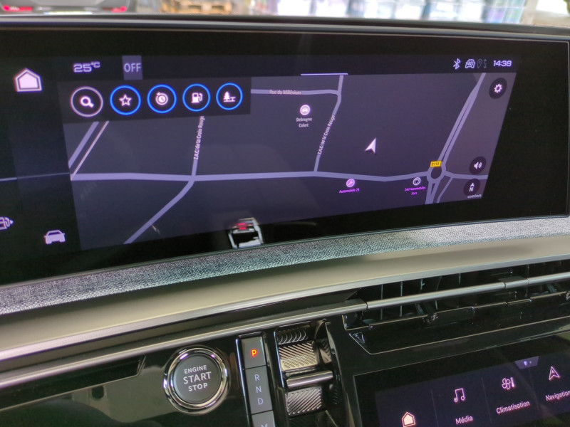 Photo 11 de l'offre de PEUGEOT 3008 1.2 HYBRID 145CH GT E-DCS6 - 22 % à 35499€ chez Automobiles 25