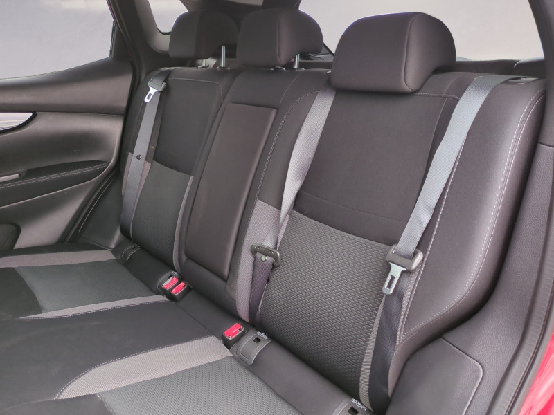 Photo 7 de l'offre de NISSAN QASHQAI 1.5 DCI 115CH N-CONNECTA DCT 2019 EURO6-EVAP à 14990€ chez Automobiles 25