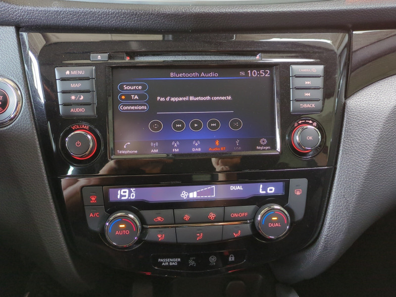 Photo 16 de l'offre de NISSAN QASHQAI 1.5 DCI 115CH N-CONNECTA DCT 2019 EURO6-EVAP à 14990€ chez Automobiles 25