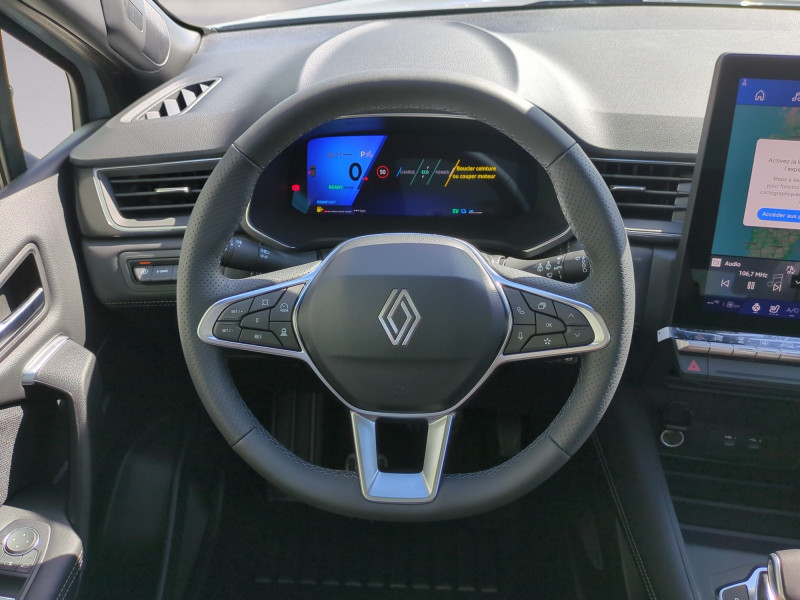 Photo 4 de l'offre de RENAULT SYMBIOZ 1.6 E-TECH FULL HYBRID 145CH ICONIC - 20 % à 32599€ chez Automobiles 25