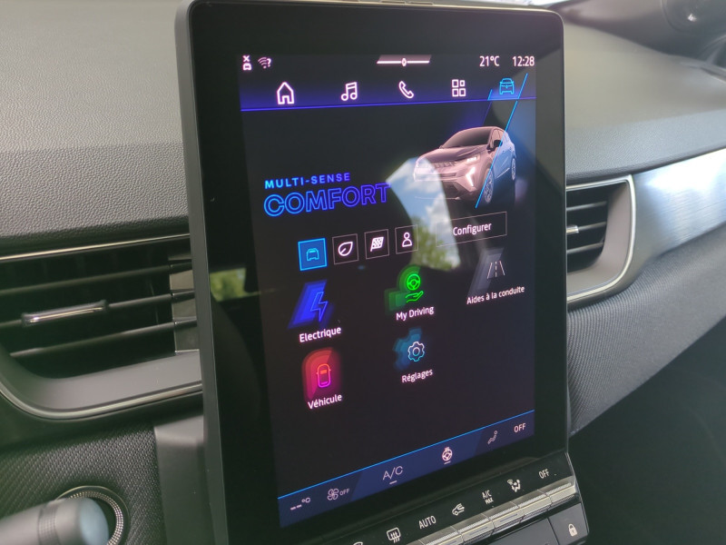 Photo 12 de l'offre de RENAULT SYMBIOZ 1.6 E-TECH FULL HYBRID 145CH ESPRIT ALPINE - 21 % à 30999€ chez Automobiles 25