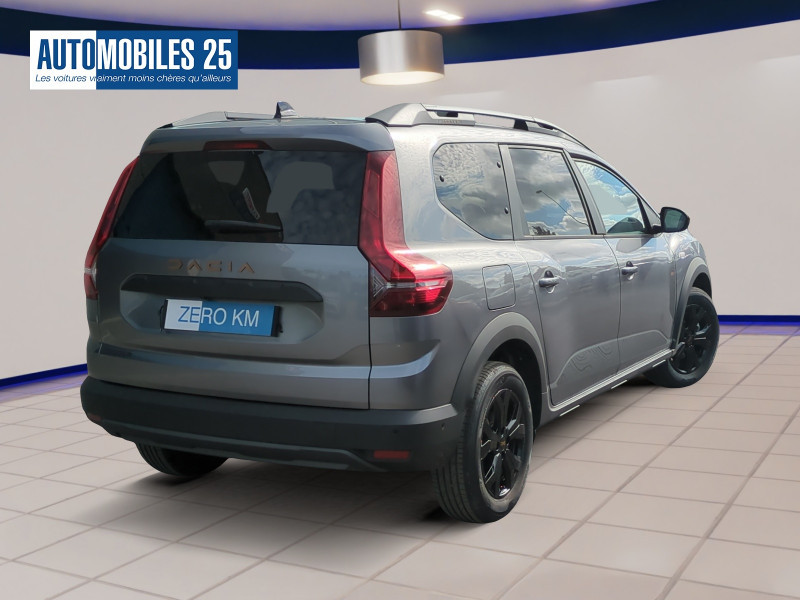 Photo 2 de l'offre de DACIA JOGGER 1.0 ECO-G 100CH EXTREME+ 7 PLACES - 10 % à 21499€ chez Automobiles 25