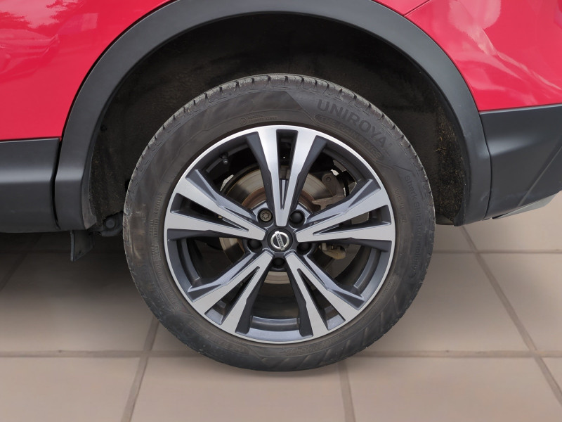 Photo 8 de l'offre de NISSAN QASHQAI 1.5 DCI 115CH N-CONNECTA DCT 2019 EURO6-EVAP à 14990€ chez Automobiles 25
