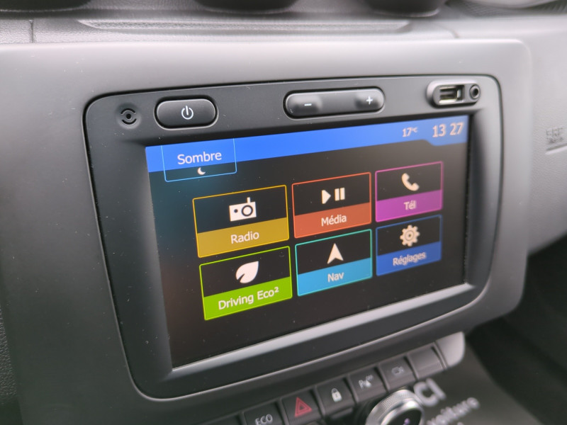 Photo 11 Dacia DUSTER 1.3 TCE 130CH FAP TECHROAD 4X2 Essence ROUGE en vente chez Automobiles 25 Photo 11 de l'offre de DACIA DUSTER 1.3 TCE 130CH FAP TECHROAD 4X2 à 12990€ chez Automobiles 25