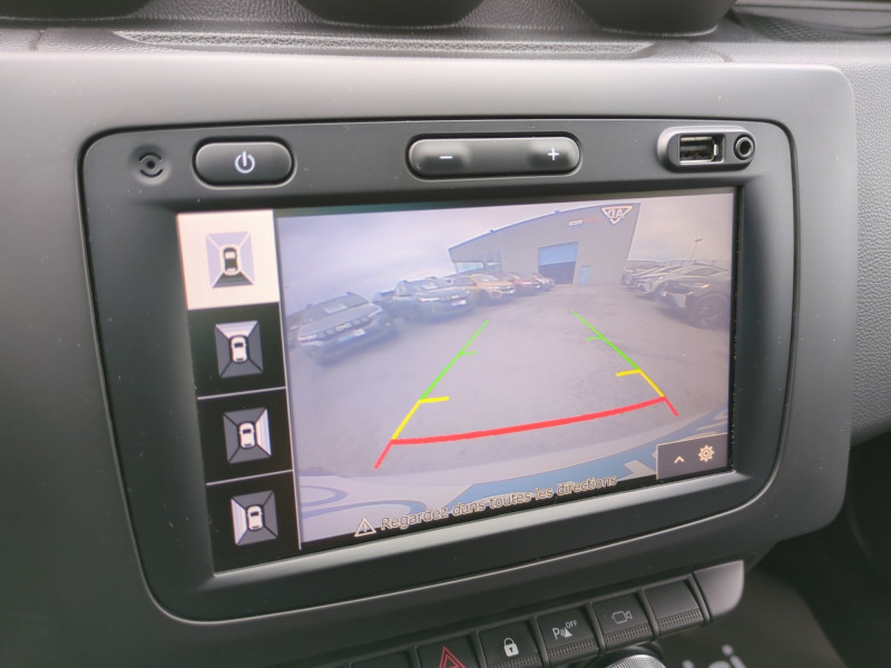 Photo 14 Dacia DUSTER 1.3 TCE 130CH FAP TECHROAD 4X2 Essence ROUGE en vente chez Automobiles 25 Photo 14 de l'offre de DACIA DUSTER 1.3 TCE 130CH FAP TECHROAD 4X2 à 12990€ chez Automobiles 25