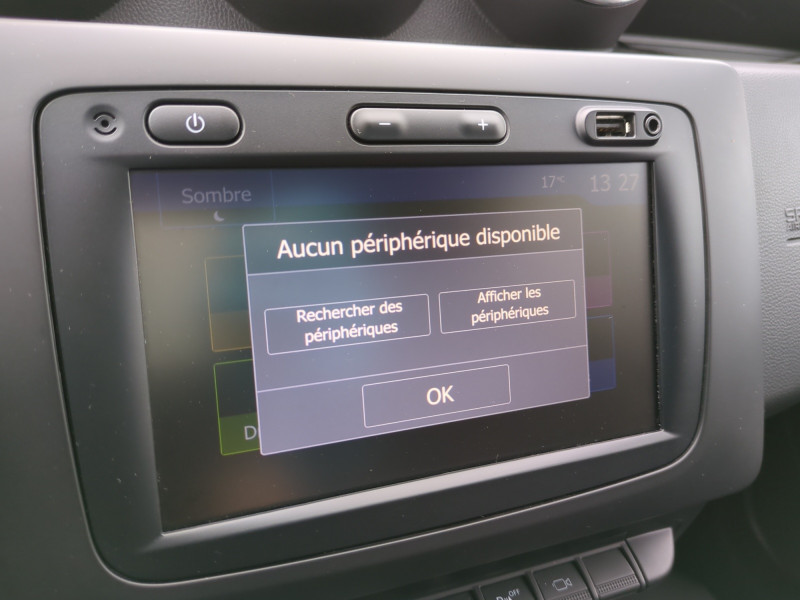 Photo 13 Dacia DUSTER 1.3 TCE 130CH FAP TECHROAD 4X2 Essence ROUGE en vente chez Automobiles 25 Photo 13 de l'offre de DACIA DUSTER 1.3 TCE 130CH FAP TECHROAD 4X2 à 12990€ chez Automobiles 25