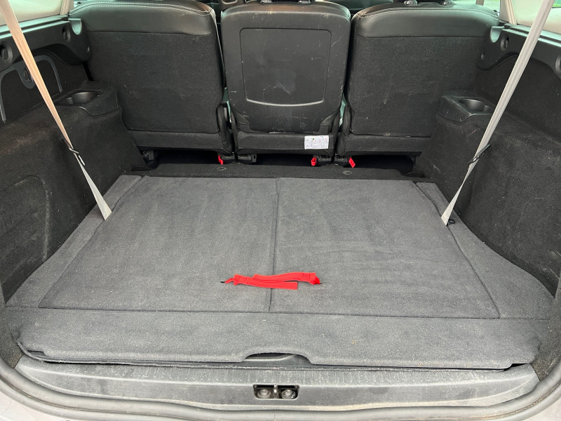 Photo 19 de l'offre de RENAULT GRAND SCENIC III 1.2 TCE 130CH ENERGY BOSE EURO6 7 PLACES 2015 à 9490€ chez Automobiles 25