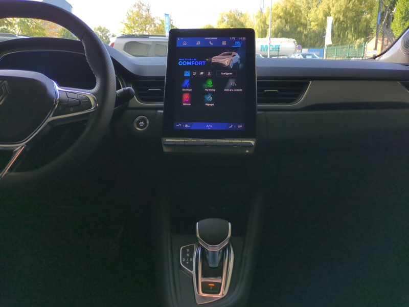 Photo 9 de l'offre de RENAULT SYMBIOZ 1.6 E-TECH FULL HYBRID 145CH TECHNO -20% à 28999€ chez Automobiles 25