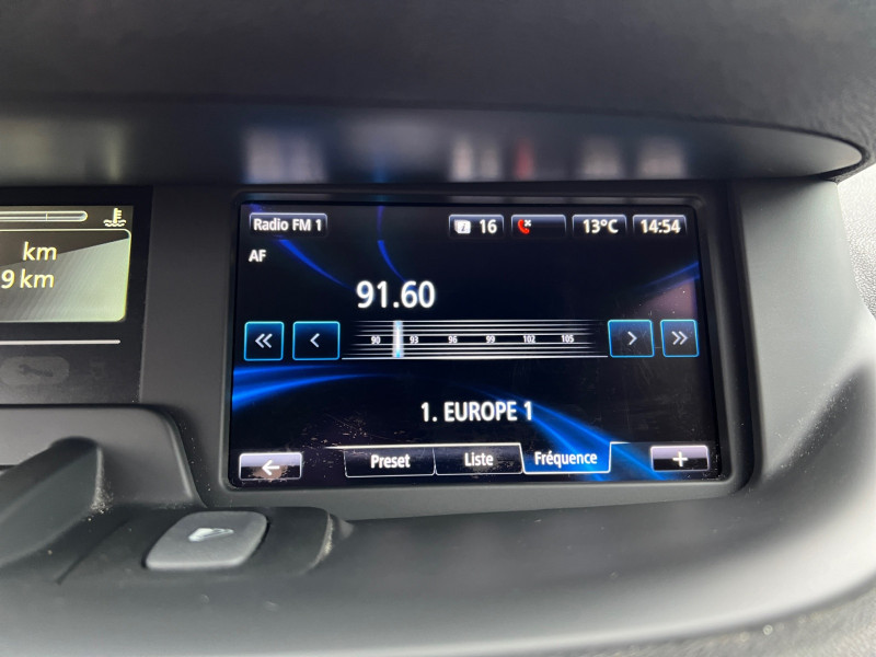 Photo 14 de l'offre de RENAULT GRAND SCENIC III 1.2 TCE 130CH ENERGY BOSE EURO6 7 PLACES 2015 à 9490€ chez Automobiles 25