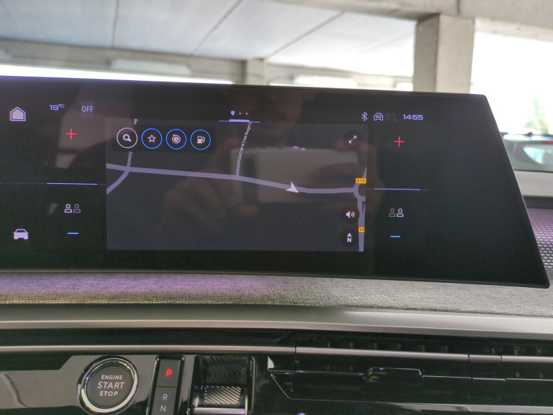 Photo 12 de l'offre de PEUGEOT 3008 1.2 HYBRID 145CH GT E-DCS6 -23% à 34999€ chez Automobiles 25