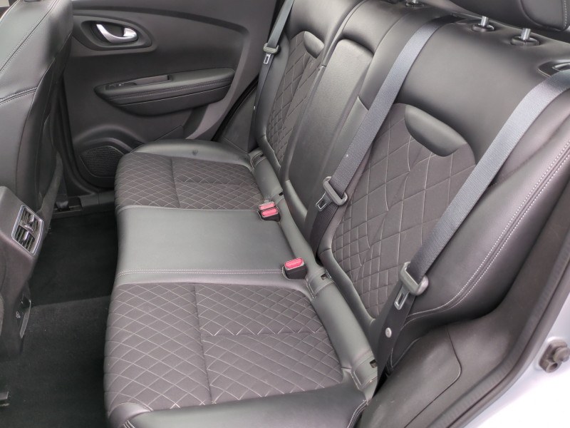 Photo 6 Renault KADJAR 1.5 BLUE DCI 115CH INTENS EDC Diesel INCONN en vente chez Automobiles 25 Photo 6 de l'offre de RENAULT KADJAR 1.5 BLUE DCI 115CH INTENS EDC à 15900€ chez Automobiles 25